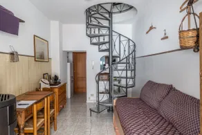 Tailor's house - Image 3