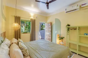 Green View 1BR with Pool 1min Walk to Morjim Beach - Image 3