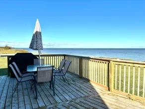 The Lake House at Balaton Beach - Image 4
