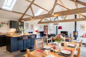 Stunning Barn in rural idyll - Image 2