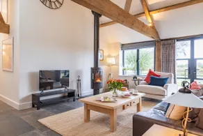 Stunning Barn in rural idyll - Image 5
