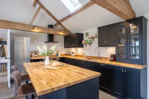 Stunning Barn in rural idyll - Image 3