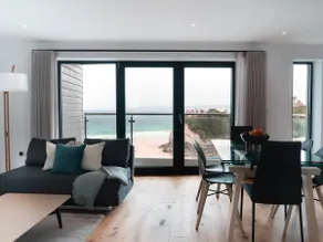 Onshore at Towan Beach Newquay - Image 3