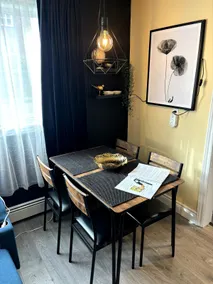 Unique Central Downtown Cozy Apt - Image 4