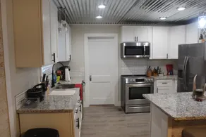 Home in Downtown Enterprise - Image 3