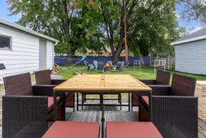 Sports Fan Paradise! Grill&Patio - Image 3