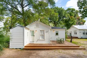Dixie Cup Cottage at The Starlight Motor Inn - Image 3