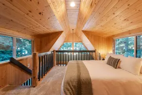 A-Frame w/ Hot Tub @ Mt Rainier & Nisqually River - Image 3