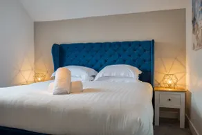 Jester Court - 2 bed apartment in the Centre of Windermere Village - FREE off-site Health Club access with Pool, Sauna, Steam Room & Gym - Image 3