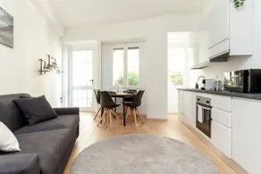 12min to Duomo • Design Home near Bocconi e Prada - Image 4