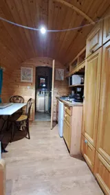 Wine-producing caravans - Image 3