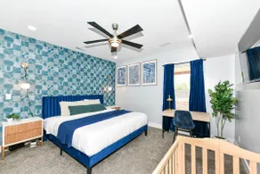 Mins to DT & Lucas Oil! Hot Tub +Arcades/Game Room - Image 3