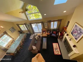 Comfortable Berkshires retreat on mtn resort, SISO - Image 2