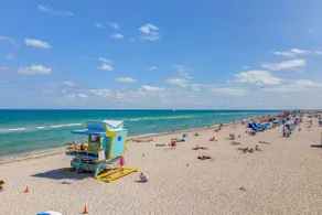 Ocean Drive Beachfront by Deco 305- Fun & Sun Deal - Image 4