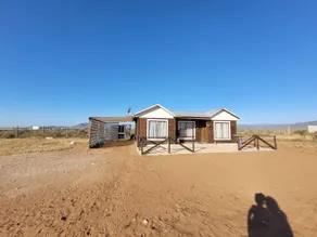 Cozy Self-Sustainable Cabin in Tongoy - Image 2