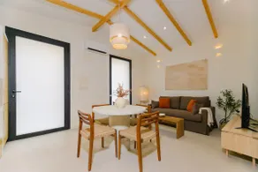 Mediterranean-style home - Image 2