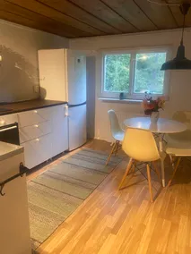 Cosy Cabin Retreat - Image 4