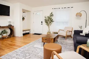 Guest-Favorite 2BR Apt, 5-10 Min to Cincy! - Image 3