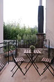 Chic Terrace in Versailles - Image 4
