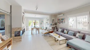Holidoo Travel "Villa Rozmarin" - Image 2