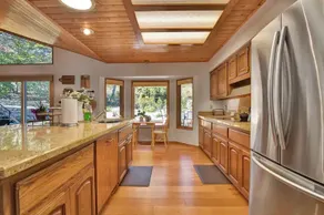 4Bd Sleeps 6-8 Firepit Views 8 min to Whiskey Row! - Image 4