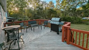 Cozy, quiet retreat in south KC - Image 3