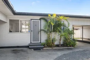 Beach Shack No. 6 - Image 5
