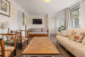 Cooinda, A 3 Bedroom Home Near Mayfield Garden - Image 3
