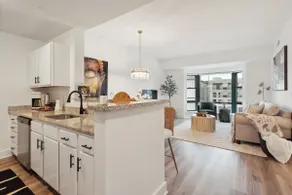 Elegant Urban Living Downtown Stamford - Image 2