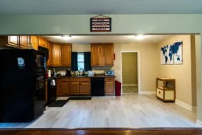 Your home away from home! - Image 4