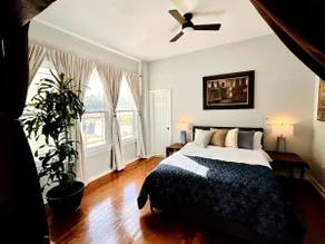 Myrtle Haus - Image 2