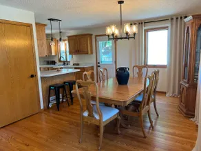 Cozy Trailside Retreat - Image 4