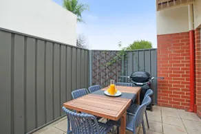 Splendour in Norwood - Image 4