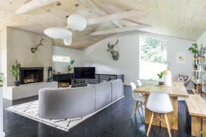Black Barn: Pool, Firepit, Sauna, Gym, Cold Plunge - Image 3