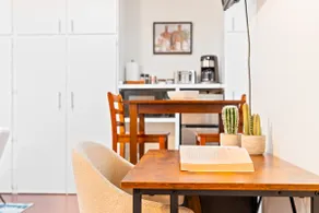 Private Annex Studio w/Separate Entrance & Pool - Image 5