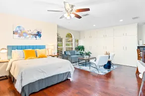 Private Annex Studio w/Separate Entrance & Pool - Image 2