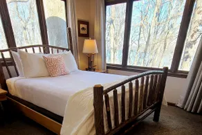 Marvin Gardens Cabin - Image 2