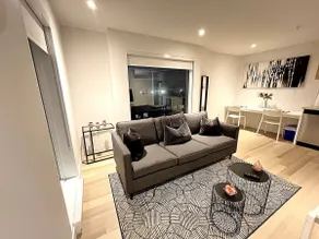 Top Floor Luxurious 1BR Parking | Near Downtown - Image 4