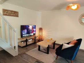LA BULLE ROMANTIQUE, Suite avec jacuzzi privatif - Image 3