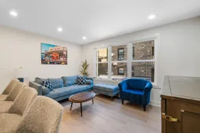 1 BR w/ Rooftop & Wrigley Views! - Image 3