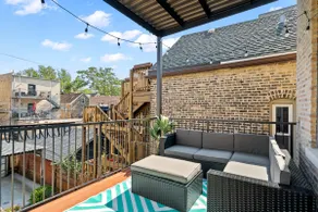 NEW 4BD / 4BTH - 2 UNITS - Wicker Park - Image 5