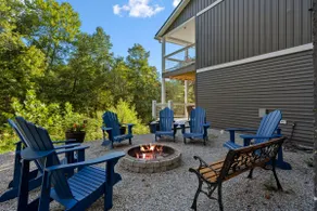 Lakefront • Sleeps 12 • Water Access & Fire Pit - Image 4