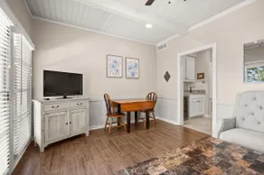Pet Friendly | Secluded | Quiet | Convenient - Image 2