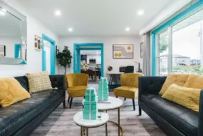 Stay at Tiffany's at Villa Tina - Image 4