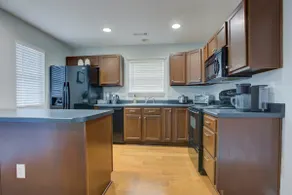 3 Bed 2.5 Baths Townhome in Charlotte - Image 5