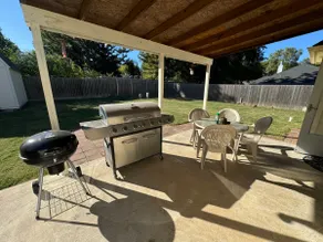 Lovely Home - Image 3