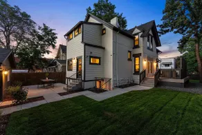Luxury Victoria Retreat w/ Spa | Sleeps 18+ - Image 3