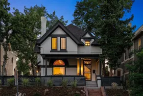 Luxury Victoria Retreat w/ Spa | Sleeps 18+ - Image 2