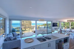 Sandbar Beach House - Image 4