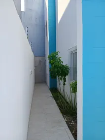 Seasonal Beach House Rental - Image 4